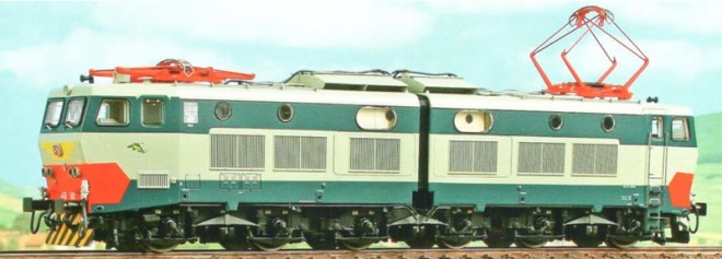 Electric locomotive E.656.569  in original livery<br /><a href='images/pictures/ACME/acme60280.jpg' target='_blank'>Full size image</a>